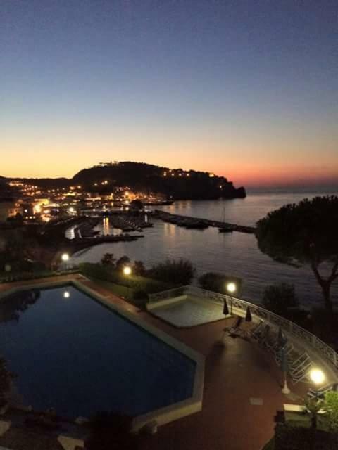 Ischia - Panoramic Apartment On The Sea Lacco Ameno  Bagian luar foto